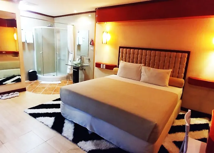 Dulcinea And Hotel 3*