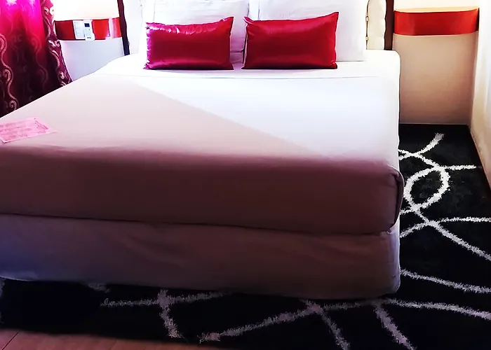 Dulcinea And Hotel 3*