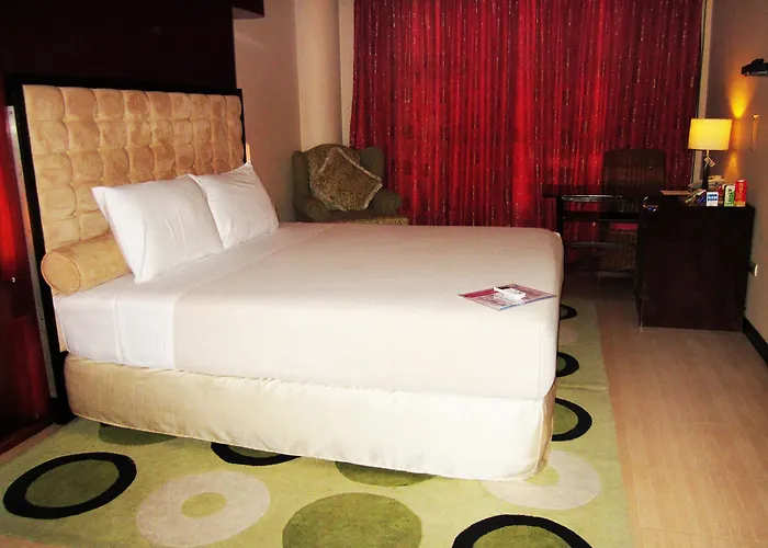 Dulcinea And Hotel 3*
