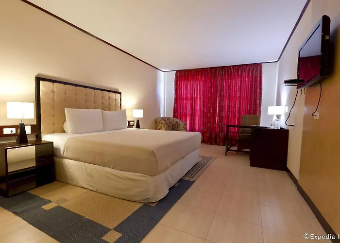 Hotel Dulcinea And Lapu-Lapu City