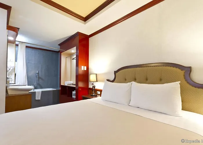 Dulcinea And Hotel 3*