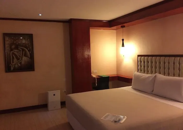 Dulcinea And Hotel 3*