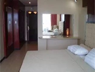 Dulcinea And 3* Lapu-Lapu City